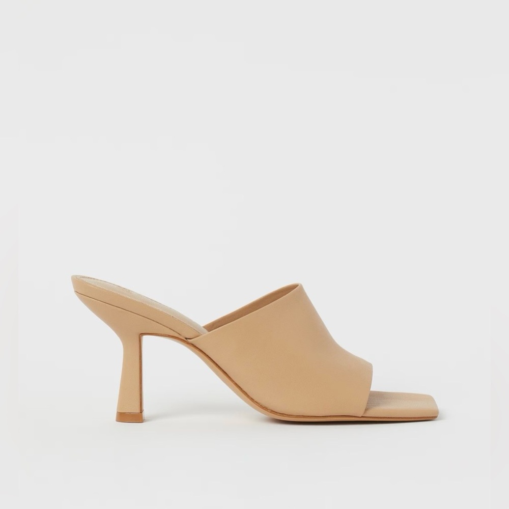 H&M Nude Faux Leather Mule Heels size 10